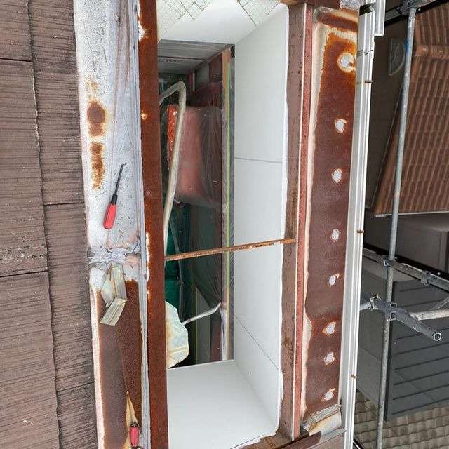 【サッシ・窓ガラスの修理】大阪市でサッシ・窓ガラスの修理でお困りの方はR窓建まで